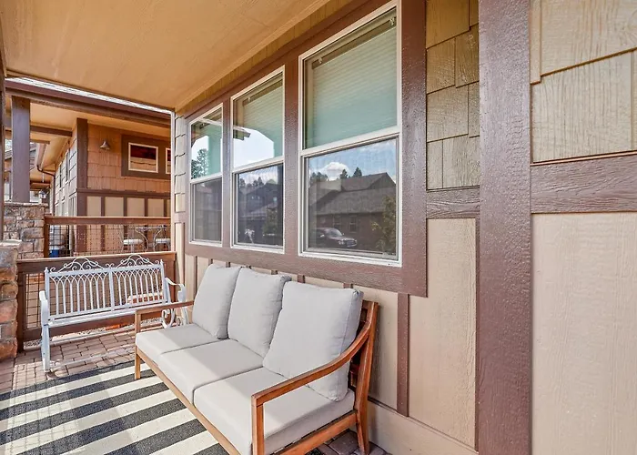 Wheeler Place Holiday home